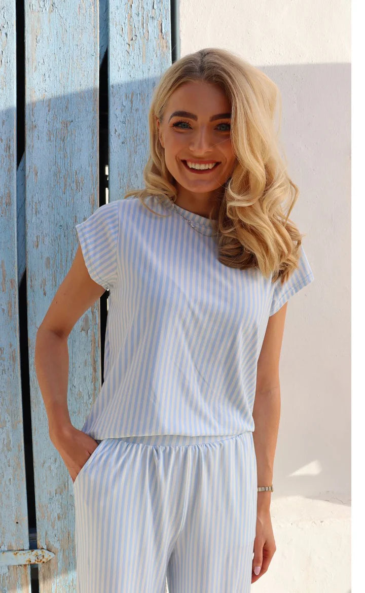 9581 Alma U - L. Blue Creme Small Stripe