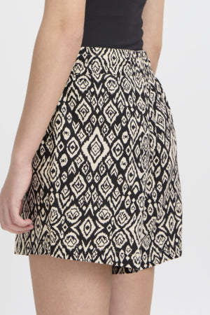 IHLINNO SHORTS