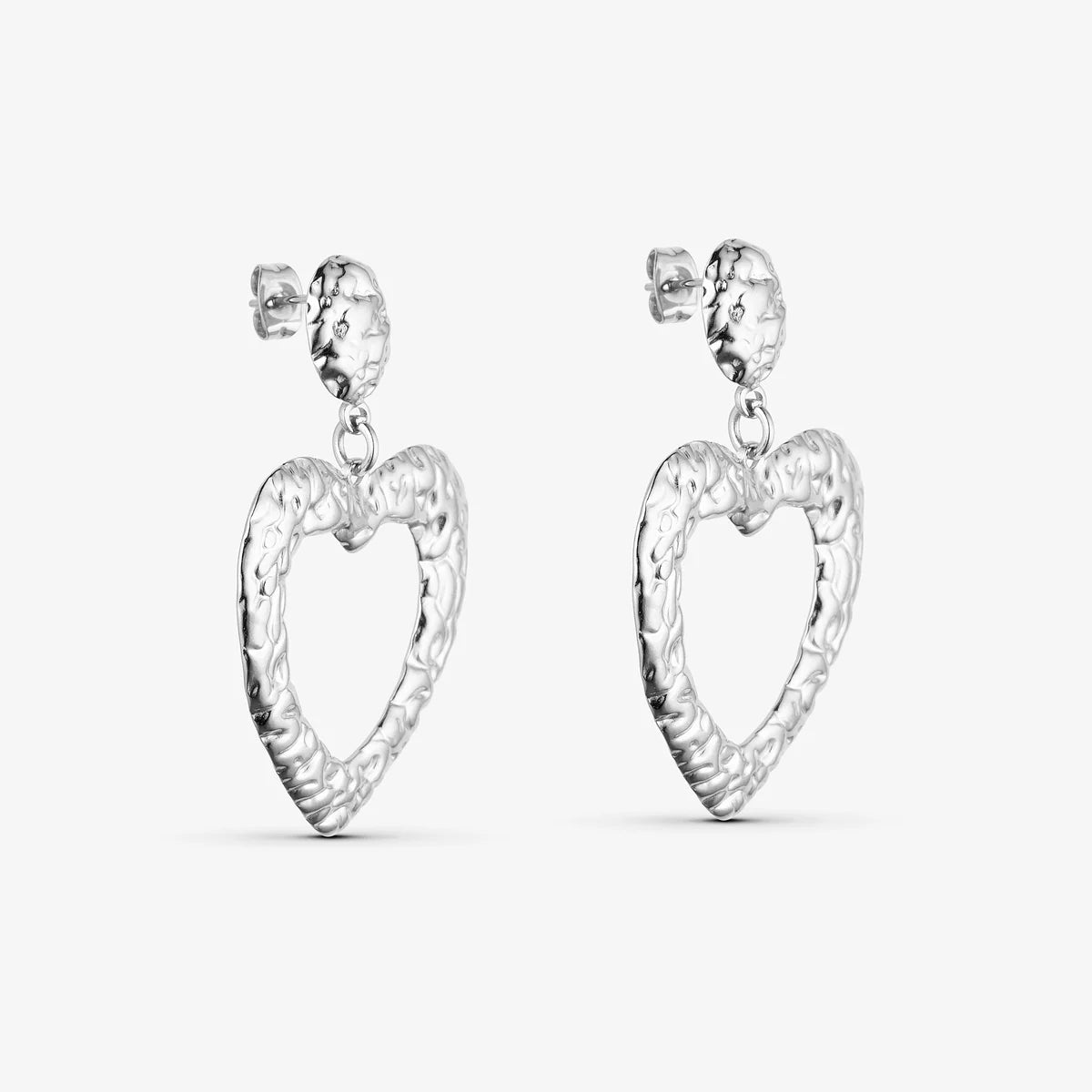 wolff jewlery: Rustic Heart Hoops ()