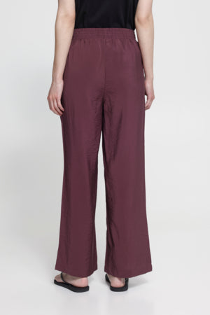 IHANIVA Trousers vinrød