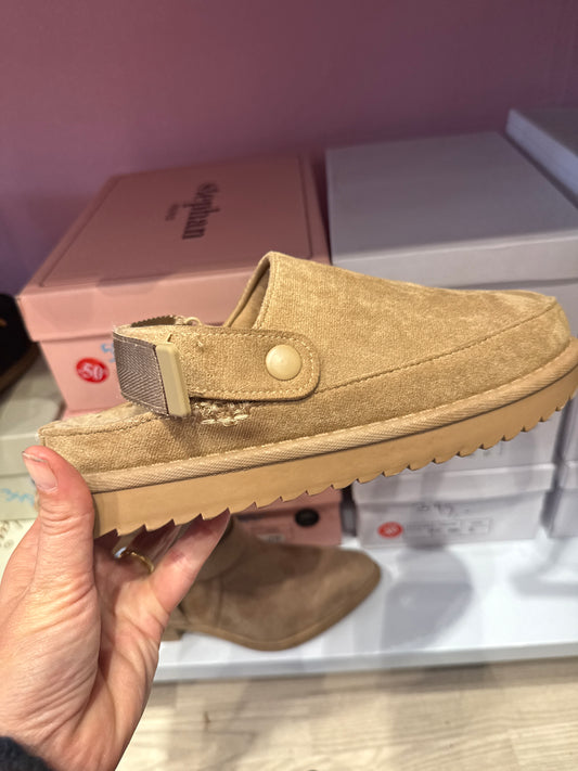 232507 Comfort sko