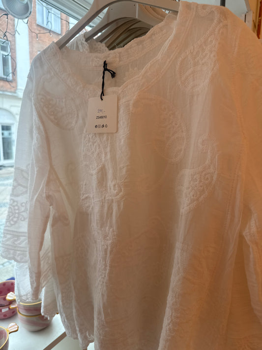 48010 bomuldsbluse hvid bm 116