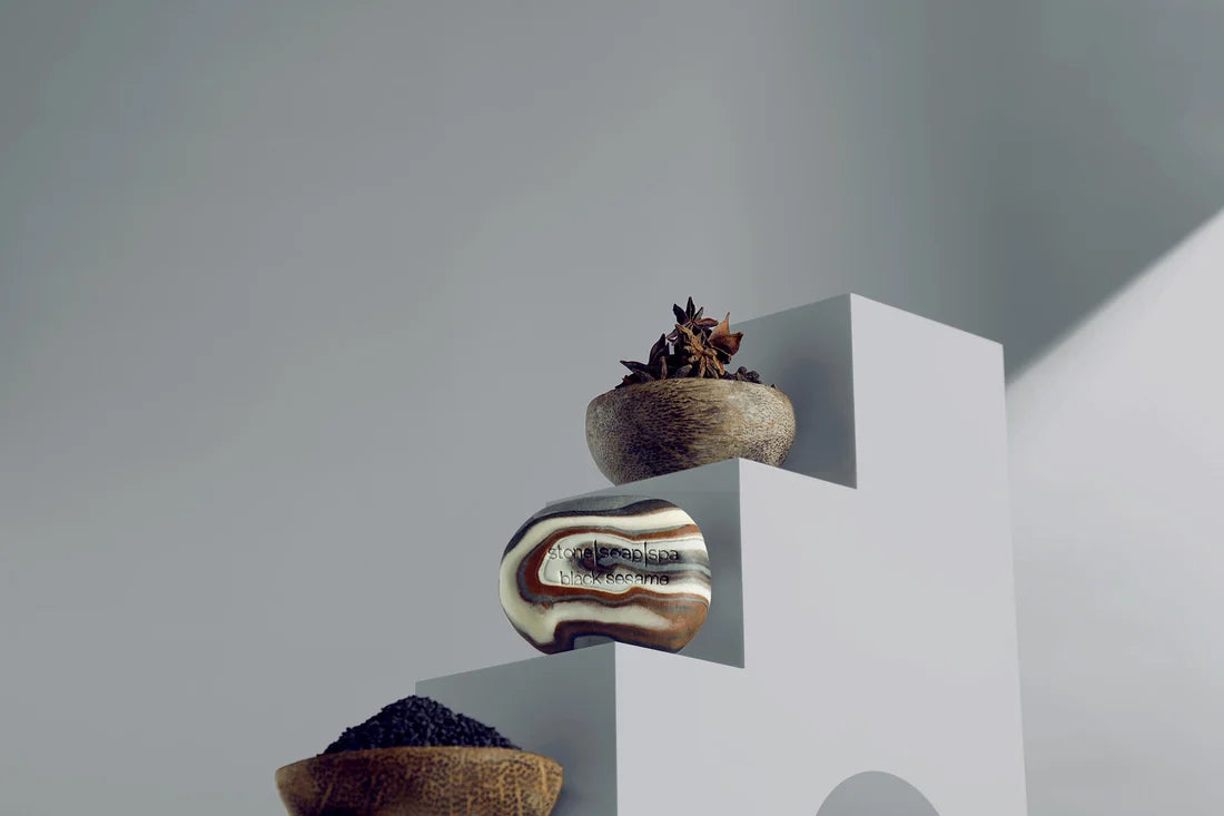 Stone soap Sort sesam - Fugtgivende