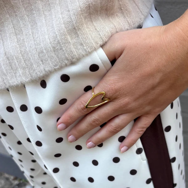 Luna Big Ring