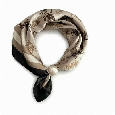Chloe Scarf w. magnetic pearl