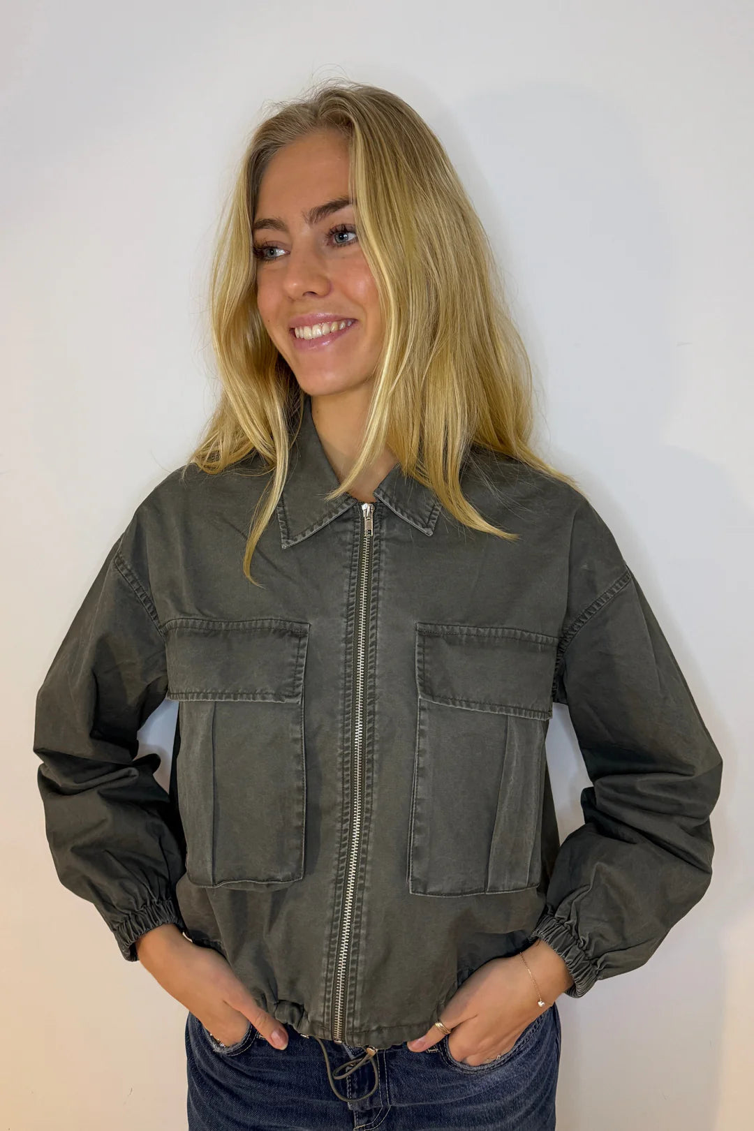 Carrie Bomber 15110 brun