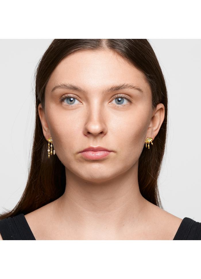 pure: EVELYN POST EARRINGS W. ZIRCONS AND PEARL PENDANTS